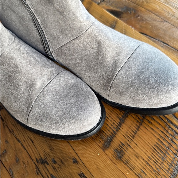 WOMENS HIGH BOOTS 7.5 NEW - Picture 7 of 8